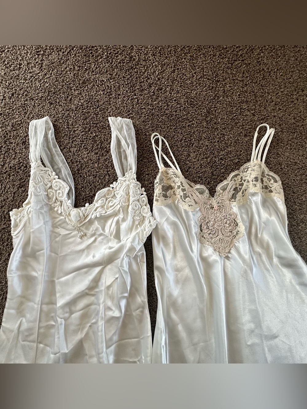 Vintage. Beautiful 3-piece bridal nightgown set from the 90s. - Picture 11 of 14